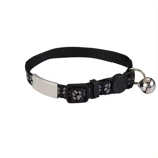 Kattenhalsband gegraveerd met naam en telefoonnummer