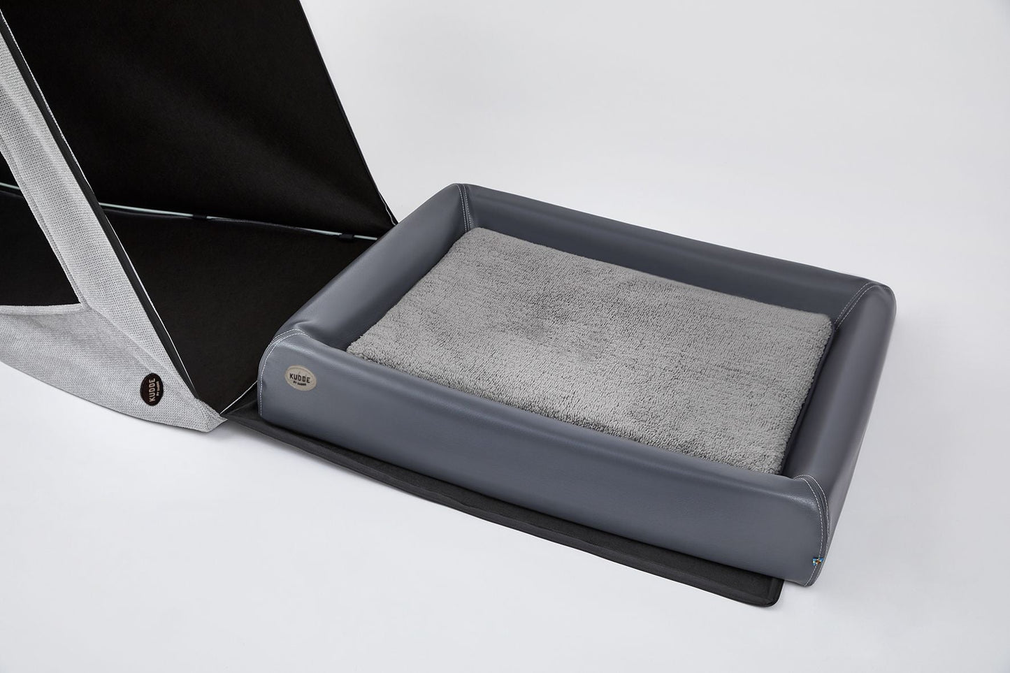 Hoes voor hondenhol IGLU Hydda 